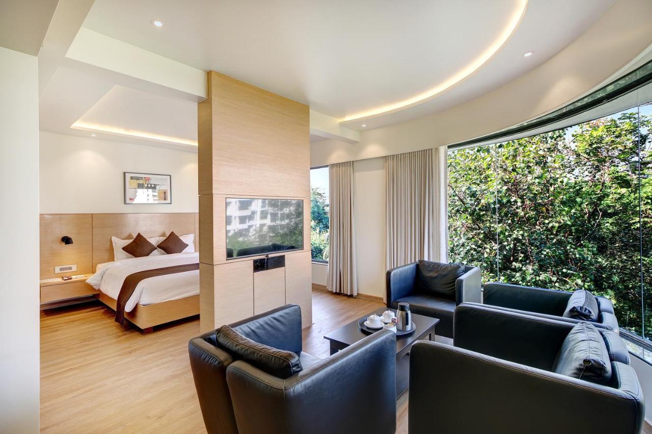Hotel Mumbai House Ghansoli, Нави Мумбай Екстериор снимка