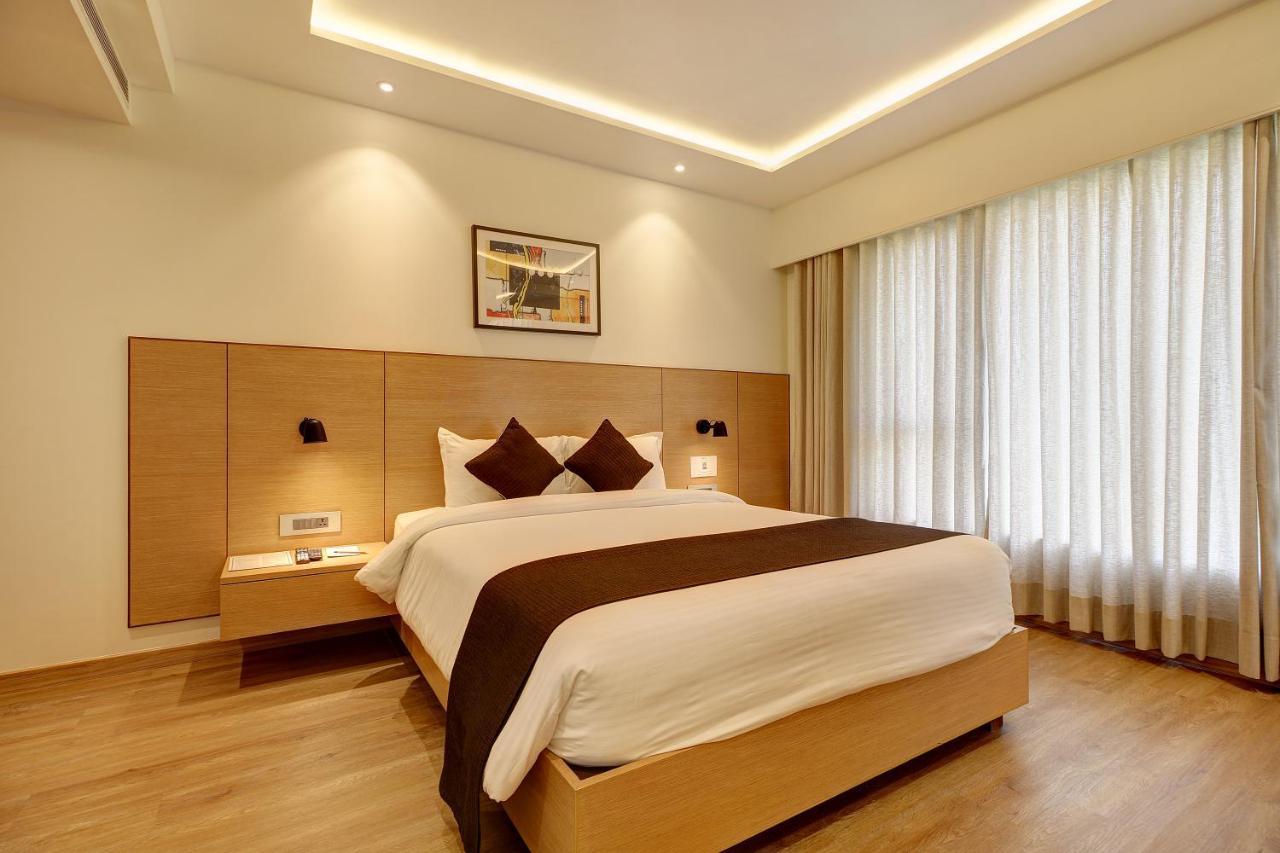 Hotel Mumbai House Ghansoli, Нави Мумбай Екстериор снимка