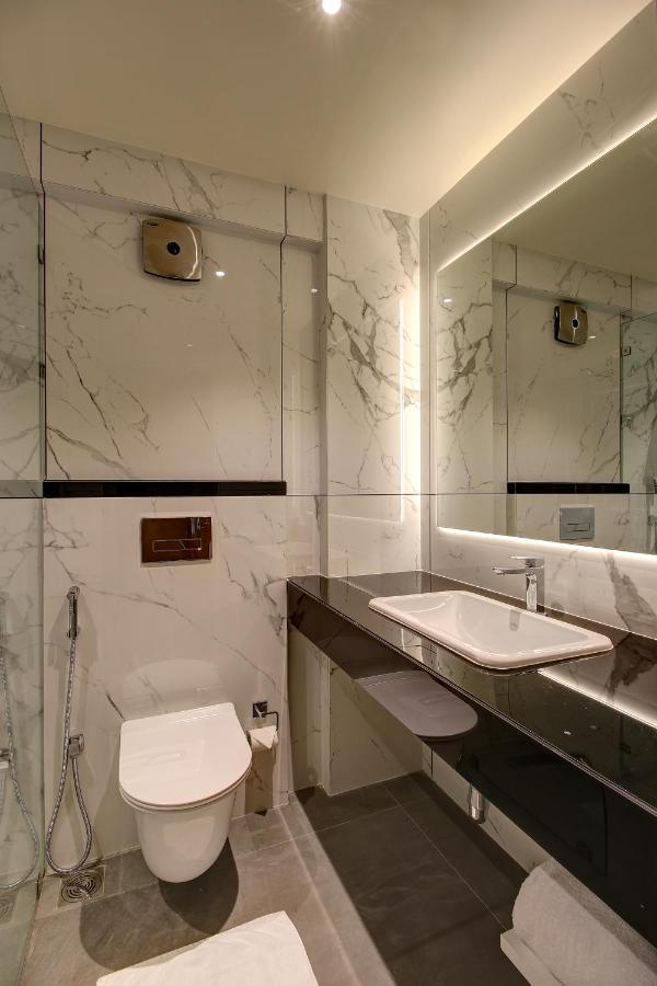 Hotel Mumbai House Ghansoli, Нави Мумбай Екстериор снимка