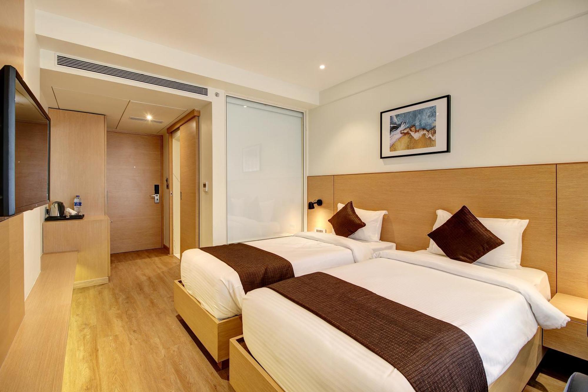 Hotel Mumbai House Ghansoli, Нави Мумбай Екстериор снимка