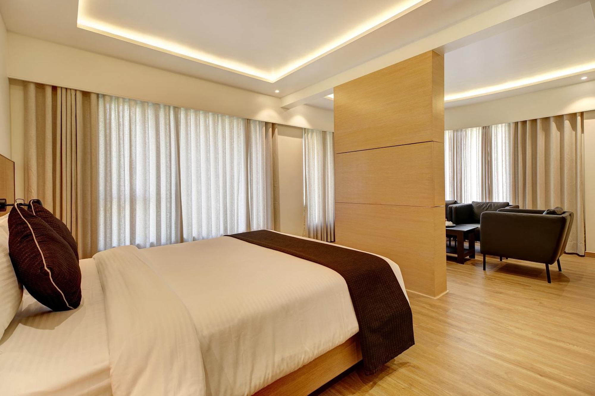 Hotel Mumbai House Ghansoli, Нави Мумбай Екстериор снимка