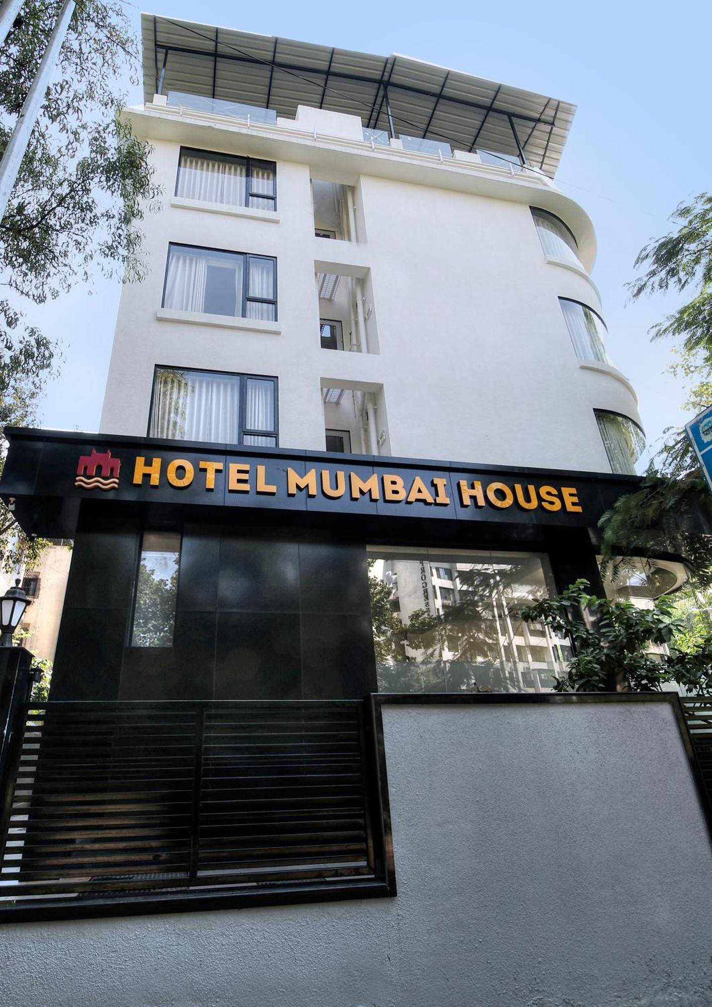 Hotel Mumbai House Ghansoli, Нави Мумбай Екстериор снимка