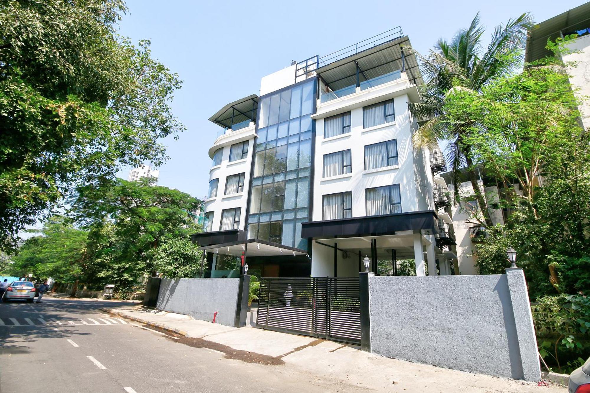Hotel Mumbai House Ghansoli, Нави Мумбай Екстериор снимка